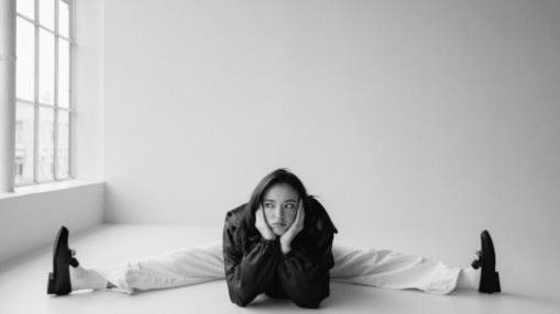 "Style & Shoot" in a Natural Light Studio