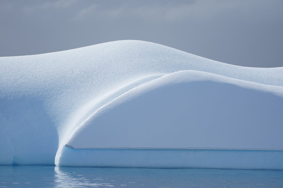 Ice Curves Antarctica