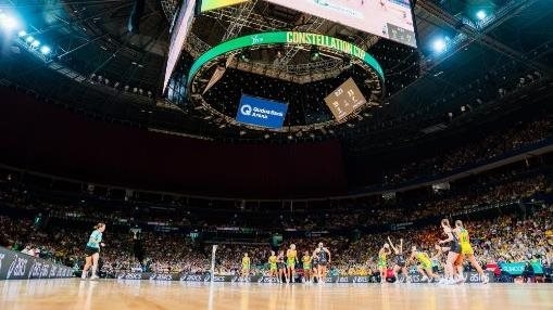 Diamonds vs Silver Ferns