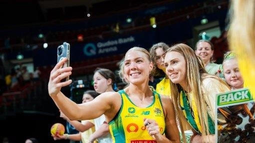 Diamonds vs Silver Ferns