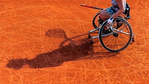 “Circles of tracks” - created by the movements of wheelchair at the wheelchair tennis tournament, which is a sport not widely covered.